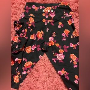 pink floral workout leggings 💐